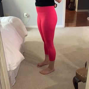 Fabletics pink leggings